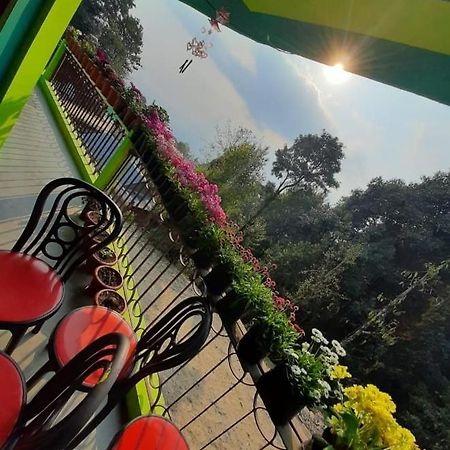 Greenery Homestay 다르질링 외부 사진